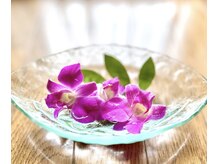 ミトラ 平尾(mitra)の雰囲気（季節のお花で視覚からもリラックスを♪）