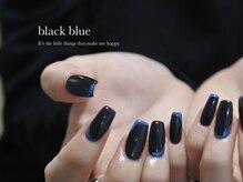 ネイルサロンom's eye.【オムズアイ】/ネイビー　ブラック　ブルー