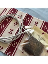 鍼灸マッサージ院 アカシア/髪留めや、各種充電器ございます