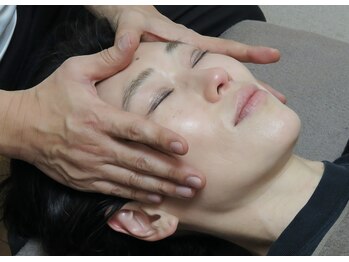 フィシス/横幅の矯正<小顔/恵比寿>