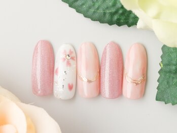 ラヴィネイル 京都駅前店 クレア(La Vie Nail claire)の写真/【ヨドバシすぐ】持ち込みデザインプラン¥6200♪ストーン付け放題で貴女の好きなデザインを詰め込んで♪