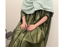 30種類のハーブを嗅いで直感でお好きな香りを選ぶよもぎ蒸し