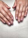指を長く魅せるグラデーション