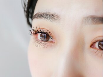 クラン アイラッシュ(Chlan eyelash)/次世代まつ毛パーマ