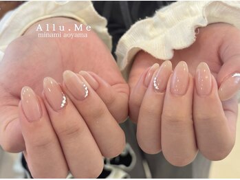 アリューミー 南青山店(Allu.Me)の写真/◆人気の秘訣は高技術&絶妙なバランスのdesign◆プロが心躍る"ちゅるん"とした可愛い指先に仕上げます♪