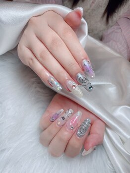 クイーンネイル(Queen Nail)/
