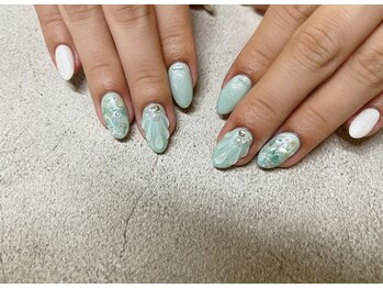 ラウレア(Laure'a)/お客様ネイル☆