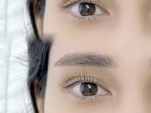 メロー(mellow)/まつ毛とまゆ毛