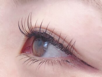 エミーアイラッシュ 大通店(Emii Eyelash)/フラットラッシュ上下180本