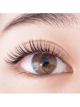 アイヴィー(EYEVY)の写真/ナチュラル上品な目元へ！数百種ロッドで叶える、あなただけのまつ毛パーマ◎