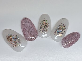 アルセア 上野御徒町店(Alcea)/春ネイル チーク ホロ