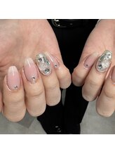 ミュー(mew)/maika担当