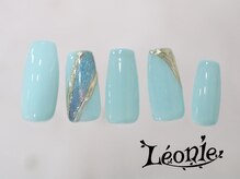 レオニー(Leonie)/シンプルマグネットデザイン