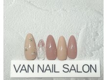 ヴァンネイルサロン 本厚木(VAN NAIL SALON)/華やかオフィスデザイン