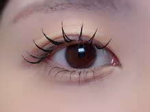 エムズ ネイル アンド アイ(M’s nail & eye)/