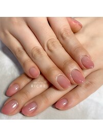 くすみピンクのちゅるんネイル