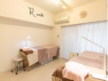 タマ(TAMA)の雰囲気(まつエク、まつパはベッドでリラックスして施術が受けられます◎)