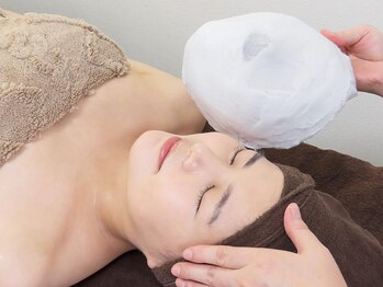 小顔コルギSELENA TOTAL BEAUTY SALONの写真/【北千住小顔コルギ専門店】深層筋と骨のキワからアプローチ!持続力の高い小顔矯正!EMSとのセットも◎