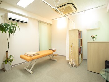 あおばだい整体院/静かで落ち着いた空間です