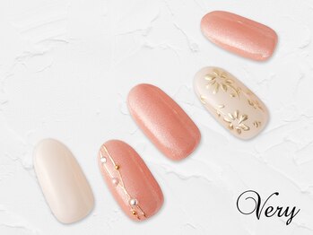 ヴェリー アトレ品川店(Very)/コーラルのミラーフラワーネイル