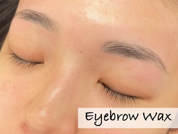 ミナノンノ(mina.nonno)/ストレートアーチデザイン