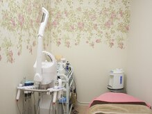 サロンドスズカ(SalondeSuzuka)/サロン内　半個室　バラ