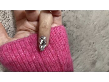 ツリーハウスネイル(tree house nail)/スワロ埋め尽くし