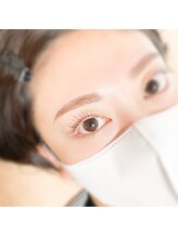 ユー アイズ(u eyes)/まつ毛パーマ×眉スタイリング