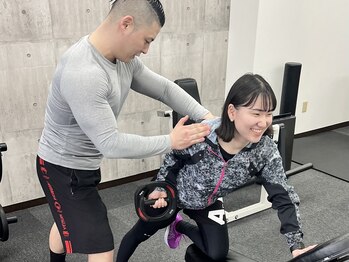 パーソナルトレーニングフォーカス(Personal training Focus.)/背中の贅肉をスッキリと★