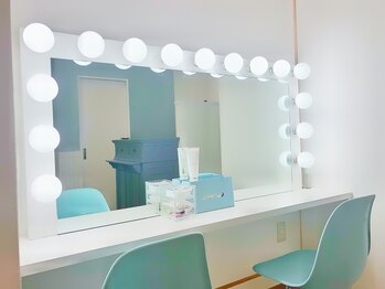 リアン ラッシュ 熊谷店(Rien Lash)/店内メイクスペース