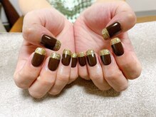 モグネイル(Mogunail)/ラメフレンチネイル　秋ネイル