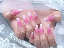 モナサロン(Mona salon)/チークグラデーション