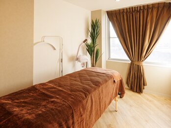 Rifuro勝田台エステ【毛穴・ララピール・よもぎ蒸し・ヘッドスパ】