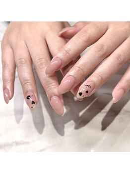 イニシャルネイル