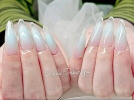水色チークネイル