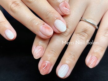 メルシー(Merci)/人気のニュアンスネイル
