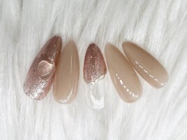 ガーリーネイル