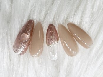 ガーリーネイル