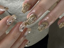 イビズ 新宿店(eviz)/ちぐはぐネイル