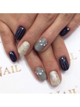 クリスタルネイル ボンベルタ橘店(CRYSTAL NAIL)/ジェルネイル