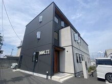 モルティー 宇都宮店(Molti)の雰囲気（広々駐車場完備♪サロンのインターフォンを押してください♪）