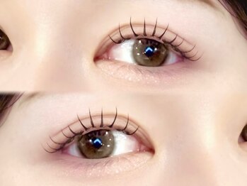 アミカ(amica)の写真/【パリジェンヌ(まつげパーマ)×エクステ】のW施術でナチュラルだけどぱっちりとした大きな目元が叶う♪