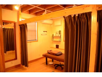 シービー(CB)/施術室A-1