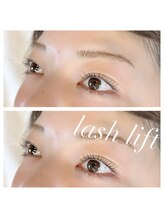 アイラッシュデザインリコ(eyelashdesign RICO.)/ナチュラルに立ち上げ.*・゜