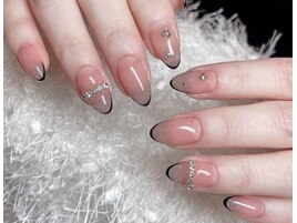 フレンチラメネイル