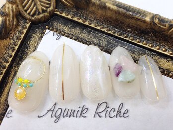 アグニークリッシェ(Agunik Riche)/【エスニックネイル】