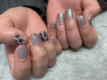 エイミー(eimy)/asymmetry nail