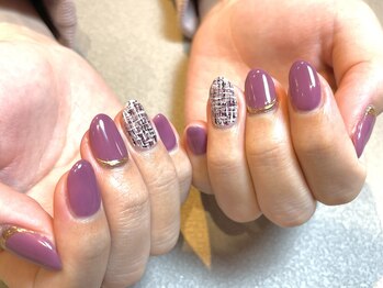 アイユー 千葉(iu.)/大人ツイードネイル