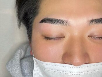 フィオーレ 佐賀巨勢店(Feaure)/ メンズアイブロウWAX¥5500