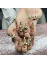 クイーンズビューティーサロン 新宿本店(Queen's beauty salon)/チップアートやり放題&つけ放題